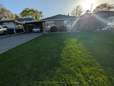 Detached in Toronto