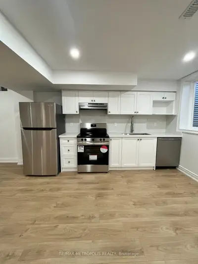 Detached in Oshawa
