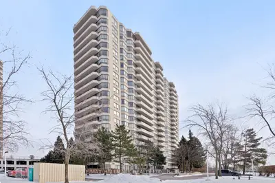Condo Apartment in Toronto