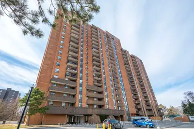 Condo Apartment in Toronto