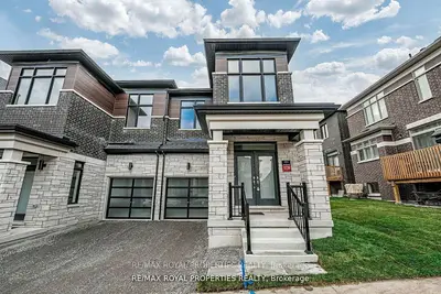 Semi-Detached in Pickering