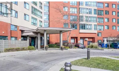 Leasehold Condo in Toronto