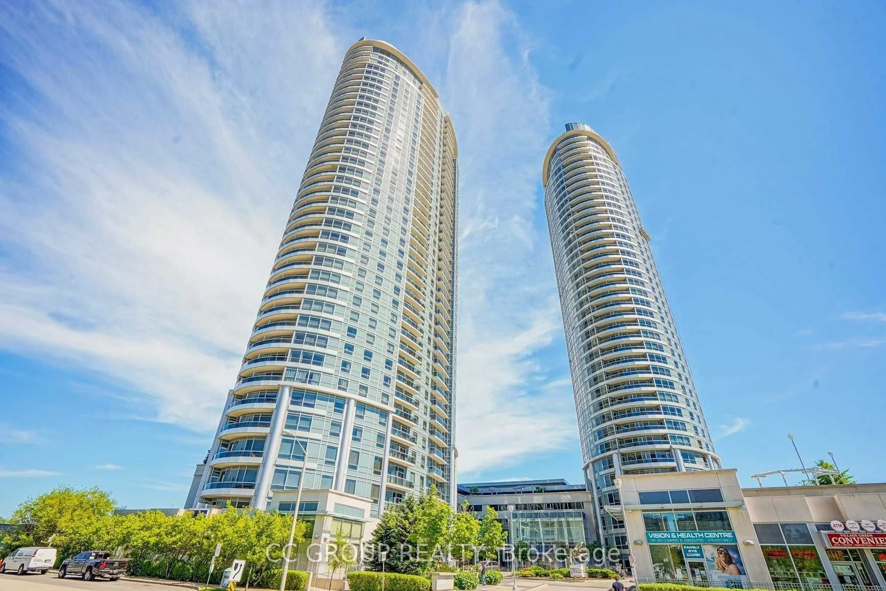 125 Village Green Square 3405, Toronto E07, On M1s 0g3