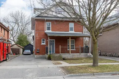 137 Elgin Street E, Oshawa, On L1g 1t4
