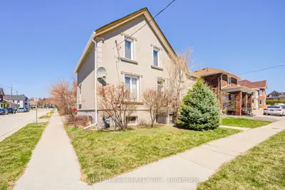 Detached in Oshawa