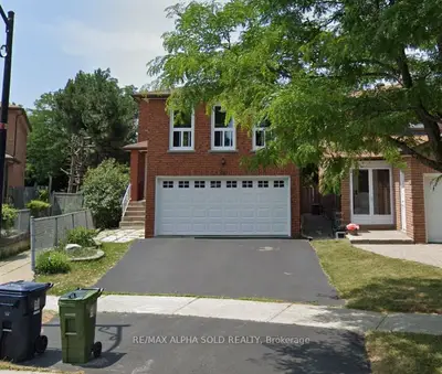 Detached in Toronto
