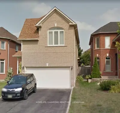 Detached in Pickering