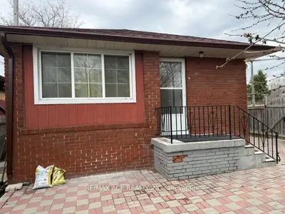 Detached in Toronto