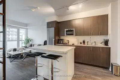 2550 Simcoe Street N 1612, Oshawa, On L1l 0r5