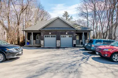 Duplex in Whitby