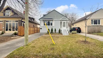 102 Newport Avenue, Toronto E06, On M1l 1j3