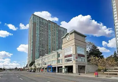 Condo Apartment in Toronto