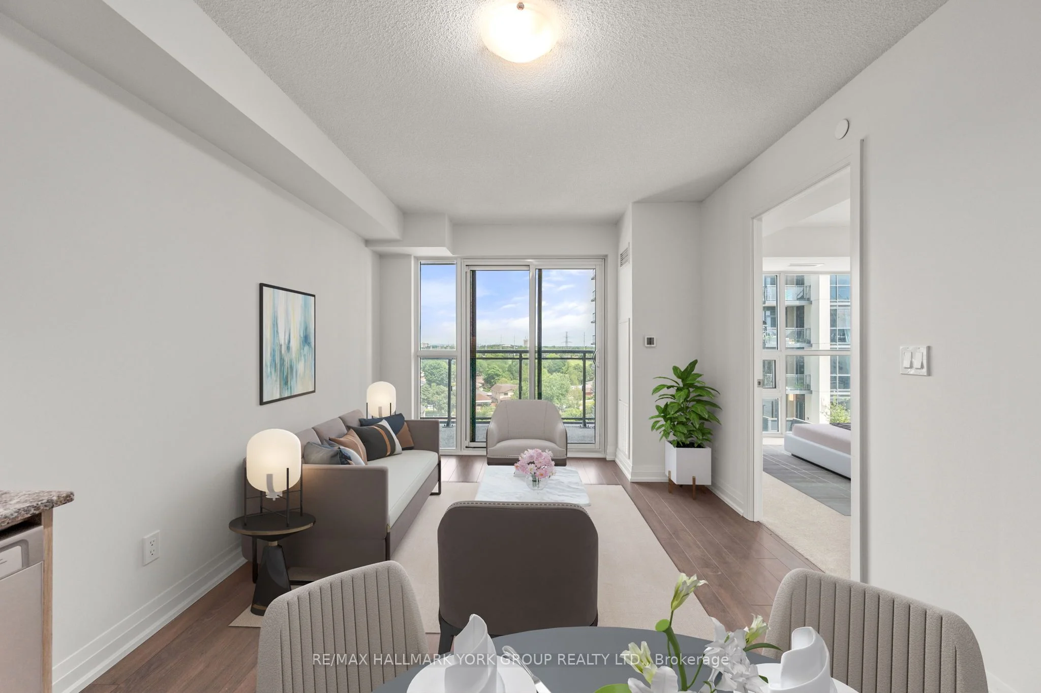 Condo Apartment in Toronto