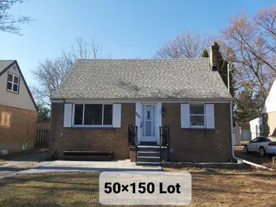 Detached in Toronto