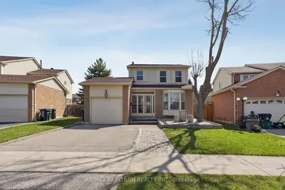 Detached in Toronto
