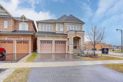 2545 Craftsman Drive, Oshawa, On L1l 0m4