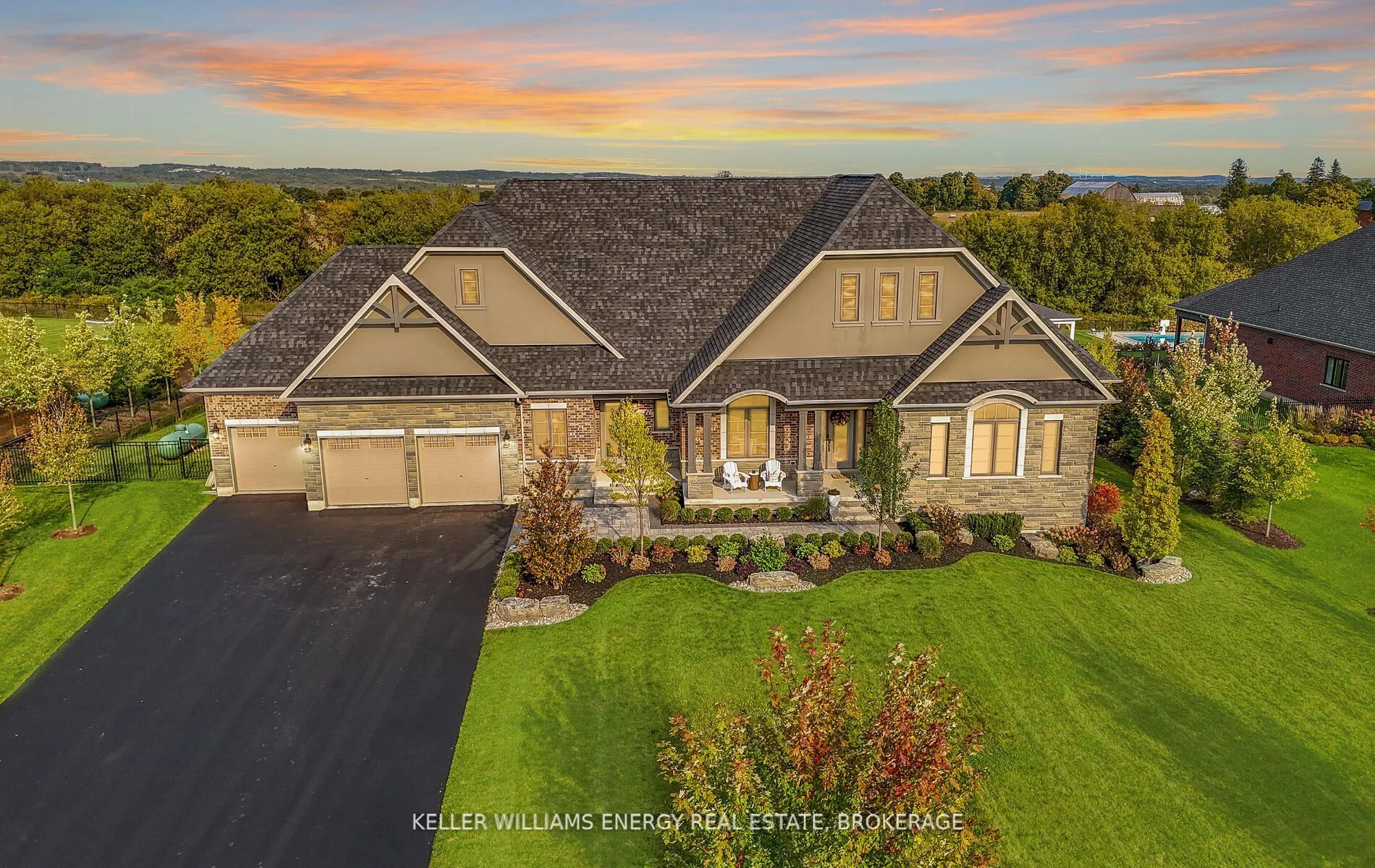 42 Lionel Byam Drive, Clarington, On L0b 1j0
