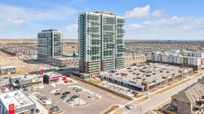 Condo Apartment in Oshawa