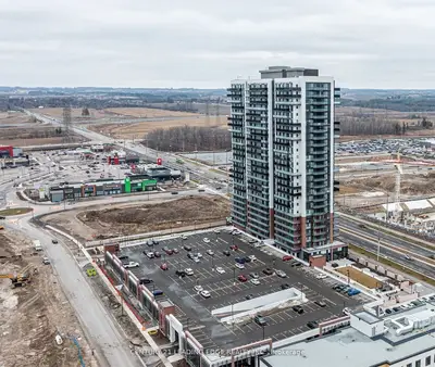 Condo Apartment in Oshawa