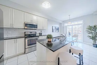 506 Rossland Road W, Ajax, On L1t 0n5