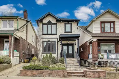 Detached in Toronto