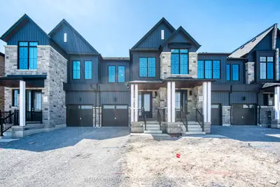 Att/Row/Townhouse in Pickering