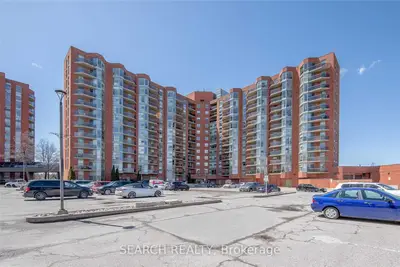 20 Dean Park Road 614, Toronto E11, On M1b 3g9