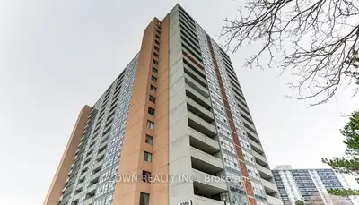 Condo Apartment in Toronto