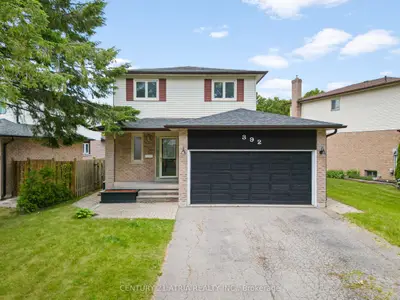 Detached in Oshawa