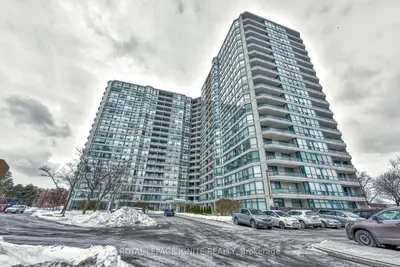 Condo Apartment in Toronto