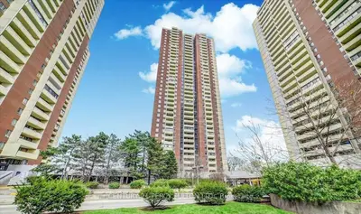 Condo Apartment in Toronto