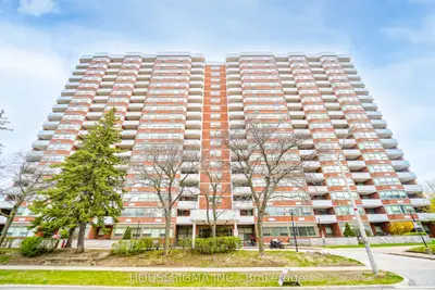 Condo Apartment in Toronto