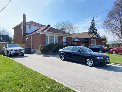 Detached in Toronto