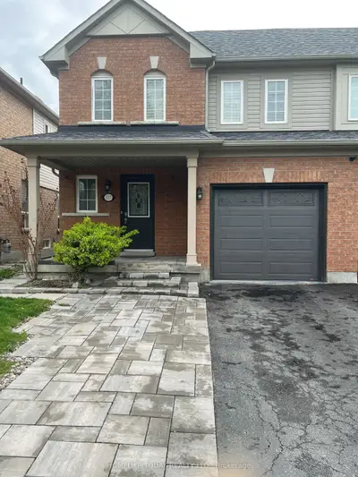 Semi-Detached in Ajax
