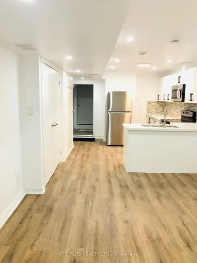1603 Dundas Street E Basement, Toronto E01, On M4l 1l1