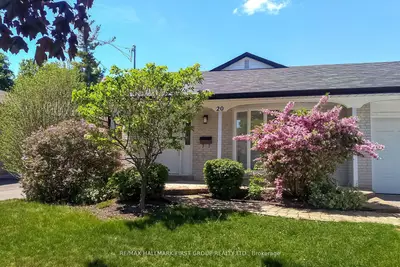 Detached in Toronto