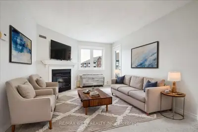 Condo Apartment in Ajax