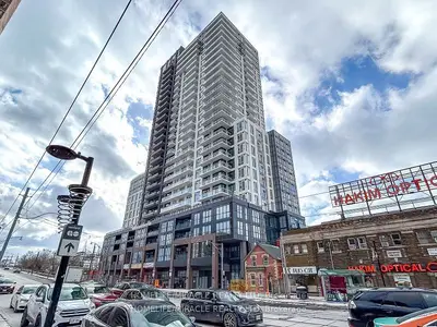Condo Apartment in Toronto
