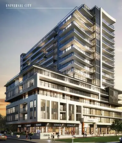 Condo Apartment in Pickering