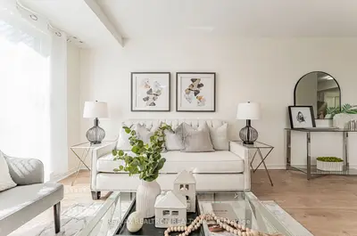 Condo Townhouse in Toronto
