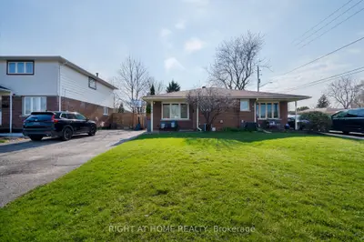 Semi-Detached in Oshawa