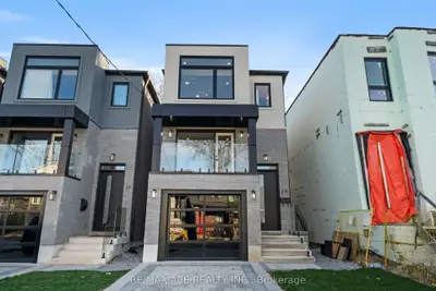 Detached in Toronto