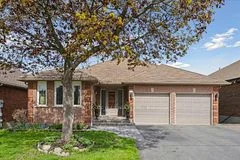 77 Garden Street, Whitby, ON L1N 9E7