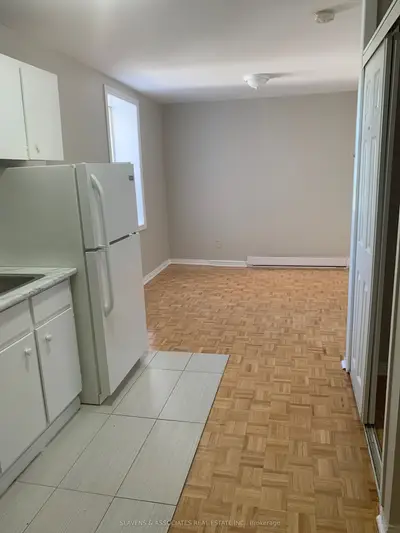 Upper Level in Clarington
