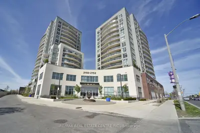 Condo Apartment in Toronto