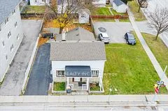 Detached in Oshawa