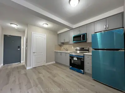 Upper Level in Toronto