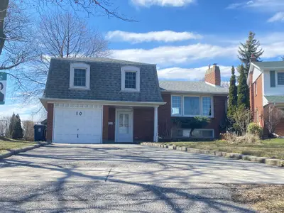 Detached in Toronto
