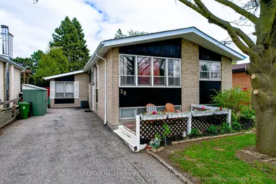 Detached in Toronto