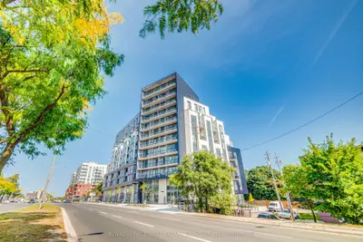 Condo Apartment in Toronto